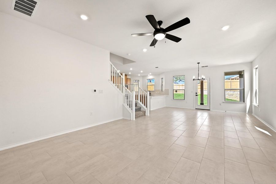 Spacious, unfurnished interior of a new home in Creekside at Estancia, Austin (Image 26).