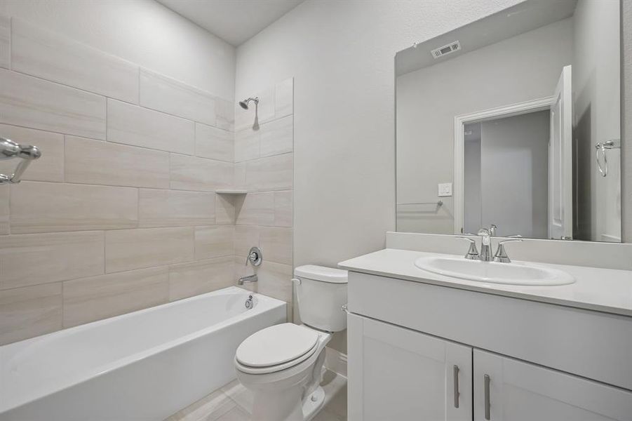 Furnished interior view inside a new home in Lakehaven - Premier Series, Farmersville (Image 11).