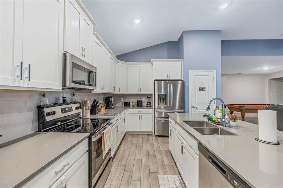 Furnished interior view inside a new home in Pine Glen: Chateau Collection, St. Cloud (Image 20).