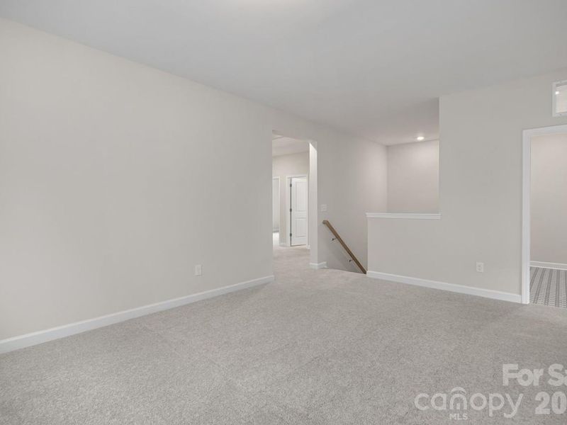 Spacious, unfurnished interior of a new home in Windgate, Mooresville (Image 20).
