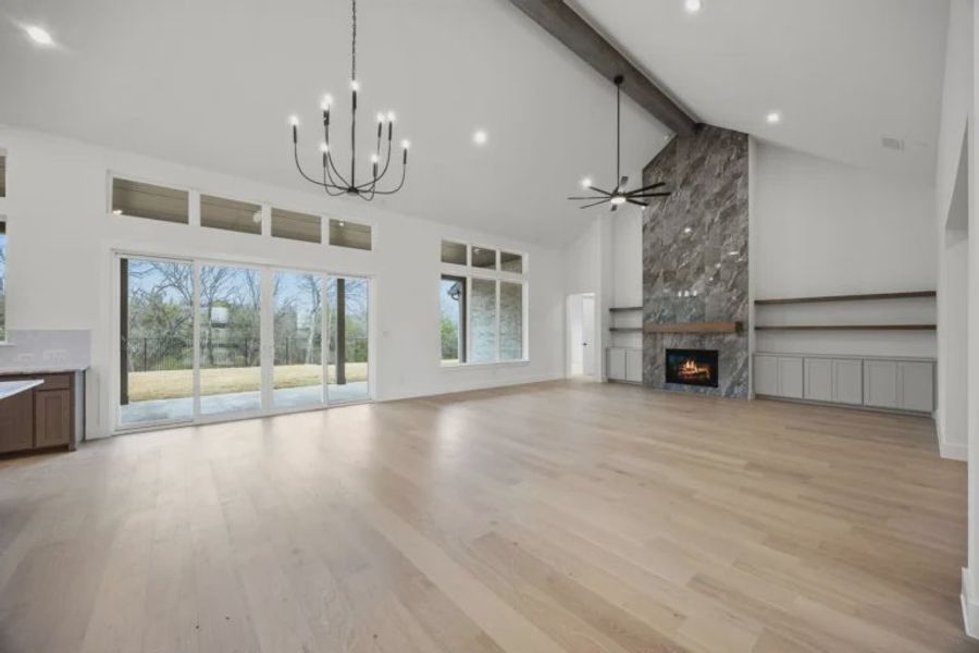 Spacious, unfurnished interior of a new home in Harper Estates, Celina (Image 19).