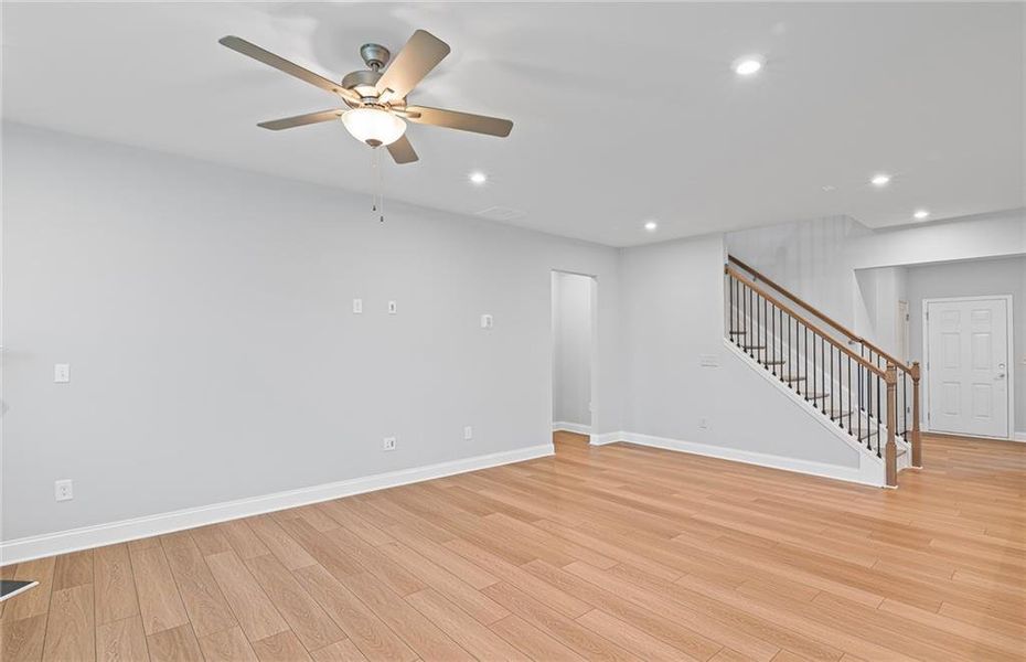 Spacious, unfurnished interior of a new home in Anderson Point, McDonough (Image 27).