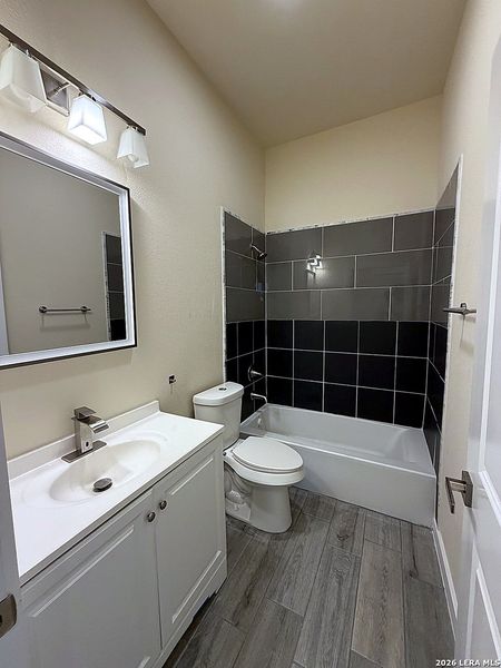Furnished interior view inside a new home in , San Antonio (Image 9).