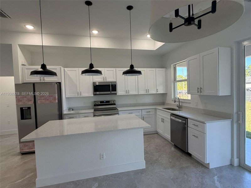 Furnished interior view inside a new home in , Lehigh Acres (Image 4).
