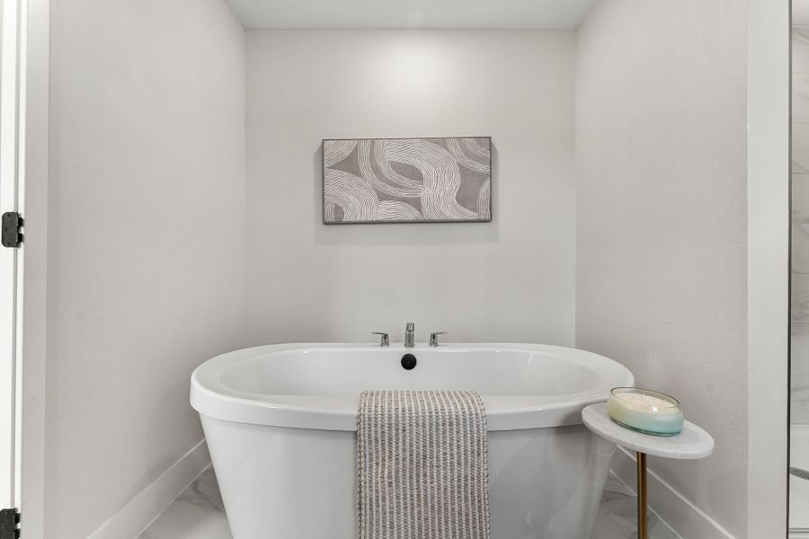 Primary Ensuite Bathroom Optional Tub Primary Ensuite Bathroom Optional Tub