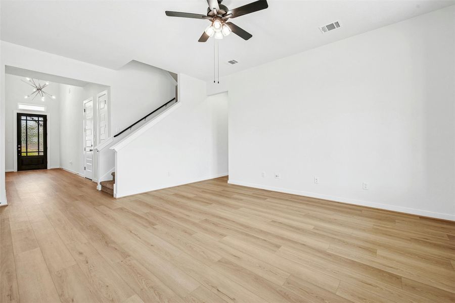 Spacious, unfurnished interior of a new home in The Colony, Bastrop (Image 28). Spacious, unfurnished interior of a new home in The Colony, Bastrop (Image 28).