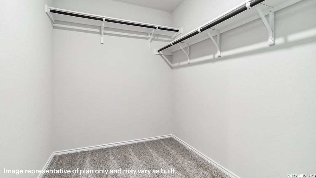 Spacious, unfurnished interior of a new home in Seneca Trails, Leon Valley (Image 14).