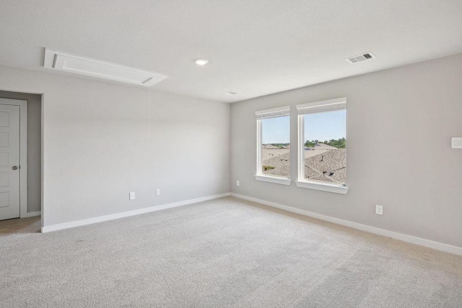 Spacious, unfurnished interior of a new home in Pine Lake Cove - Traditional Series, Montgomery (Image 31). Spacious, unfurnished interior of a new home in Pine Lake Cove - Traditional Series, Montgomery (Image 31).