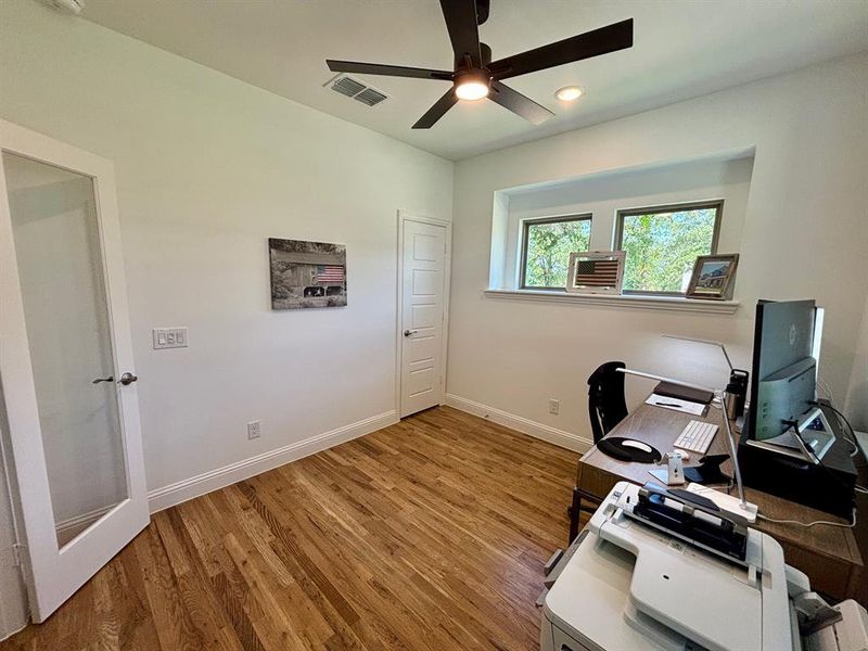 Furnished interior view inside a new home in , Boyd (Image 7).