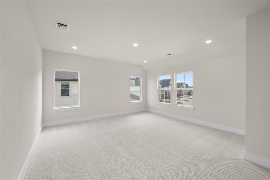 1562 Ginger- Gameroom-5443