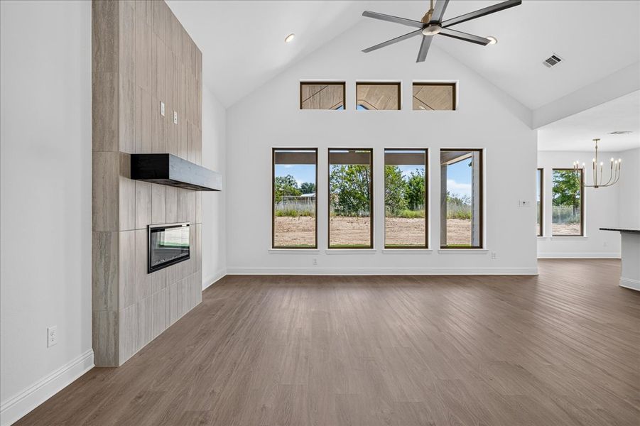 Spacious, unfurnished interior of a new home in Monarch Manor, Poolville (Image 25).