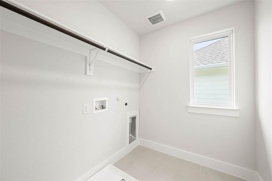 1624 Ginger- Utility-1 1624 Ginger- Utility-1