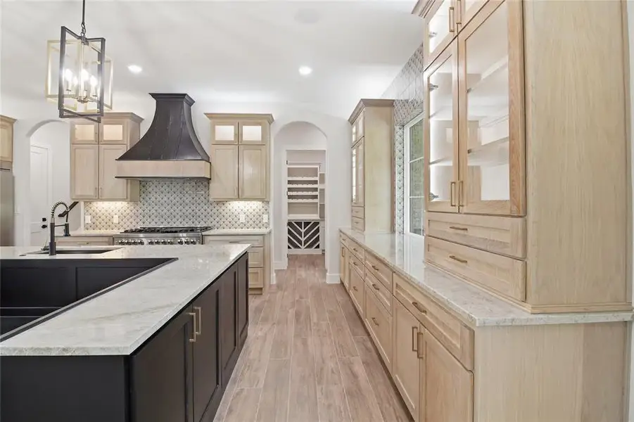 Furnished interior view inside a new home in , Mansfield (Image 9).
