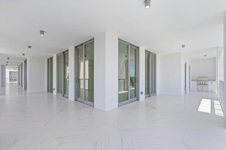 43-495 E Royal Palm Road #402-125 43-495 E Royal Palm Road #402-125
