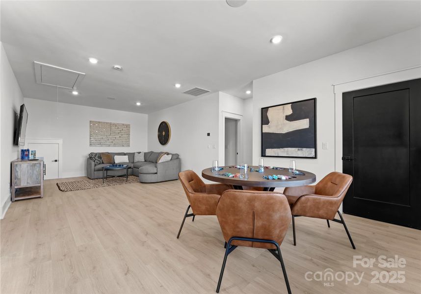 Furnished interior view inside a new home in , Wesley Chapel (Image 24).