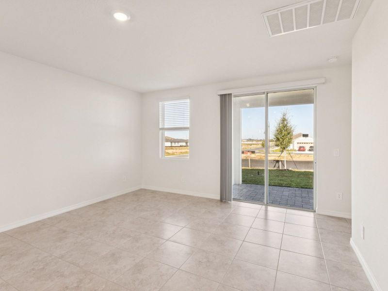 Spacious, unfurnished interior of a new home in Crosswinds - Classic Series, Haines City (Image 4). Spacious, unfurnished interior of a new home in Crosswinds - Classic Series, Haines City (Image 4).