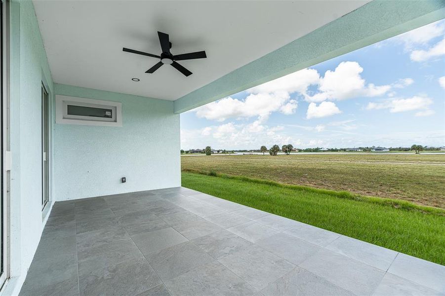 Exterior details and patio area of a home in , Placida (Image 31).