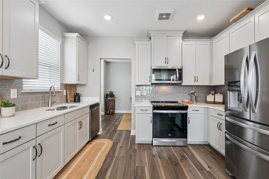 Furnished interior view inside a new home in , Orlando (Image 17). Furnished interior view inside a new home in , Orlando (Image 17).