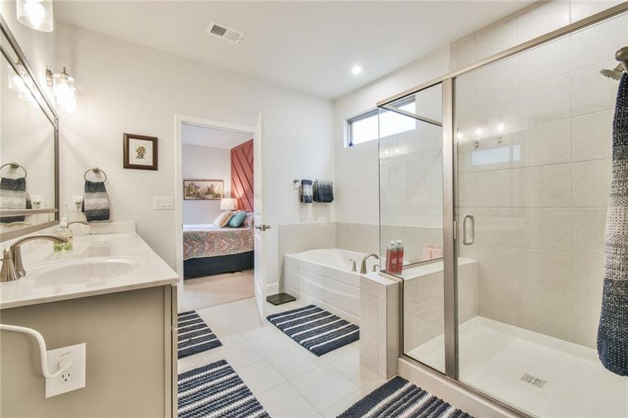 Furnished interior view inside a new home in , Hoschton (Image 26).