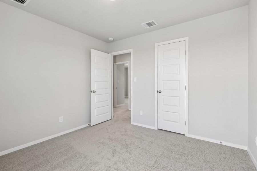 Spacious, unfurnished interior of a new home in Harvest Ridge, Elgin (Image 15). Spacious, unfurnished interior of a new home in Harvest Ridge, Elgin (Image 15).
