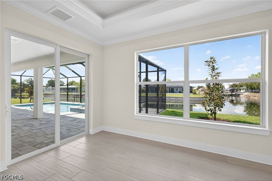 Spacious, unfurnished interior of a new home in Cape Coral, Cape Coral (Image 17).