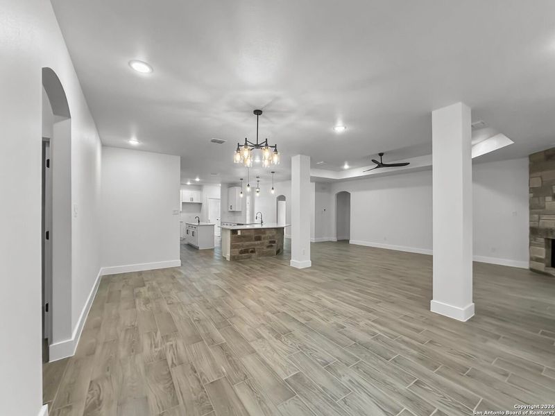 Image 18 of a home in .