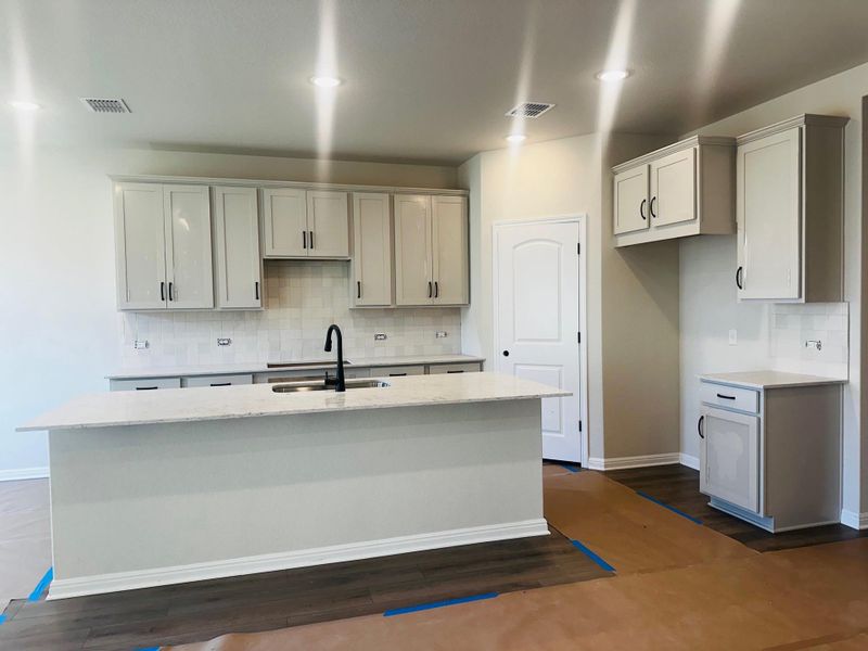 Image 28 of a home in Patterson Ranch.