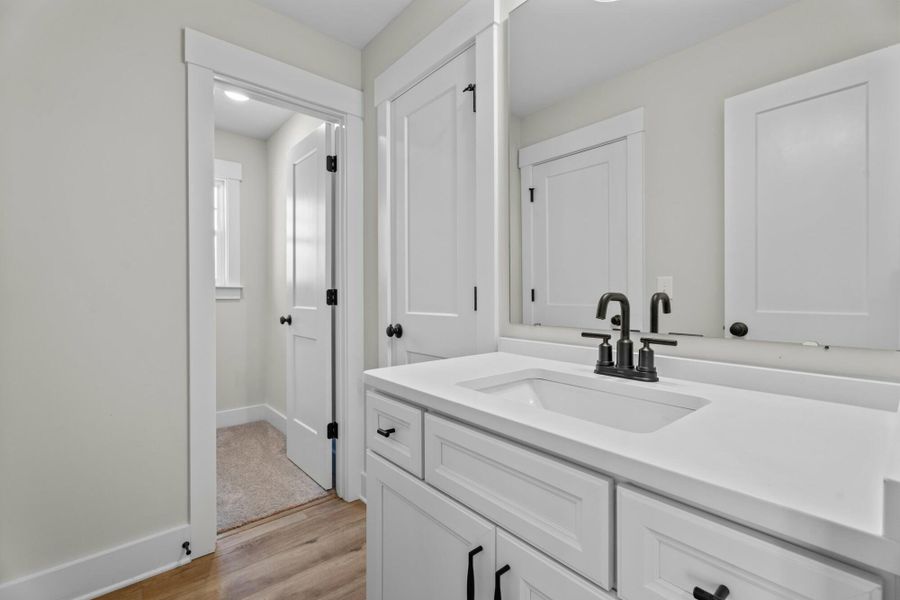 Furnished interior view inside a new home in Redland, Advance (Image 14).