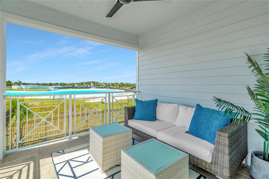 Exterior details and patio area of a home in , Wesley Chapel (Image 3).