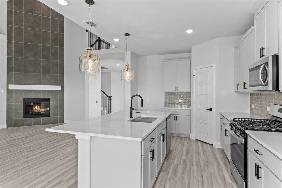 DAL_Meadow Vista_Kendall_1701 Willowhurst Lane (9) DAL_Meadow Vista_Kendall_1701 Willowhurst Lane (9)