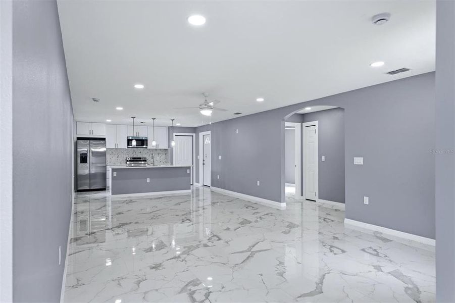 Spacious, unfurnished interior of a new home in , Bradenton (Image 21). Spacious, unfurnished interior of a new home in , Bradenton (Image 21).