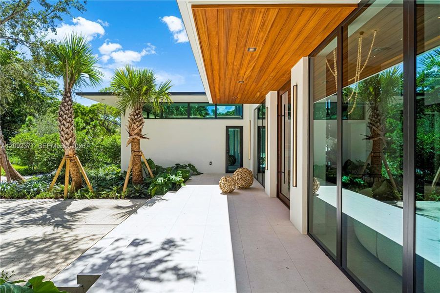 Exterior details and patio area of a home in , Pinecrest (Image 36).