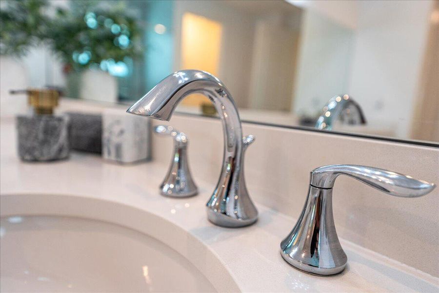 Image 34 of a home in .