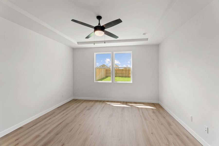 Spacious, unfurnished interior of a new home in Veranda Designer, San Antonio (Image 24).