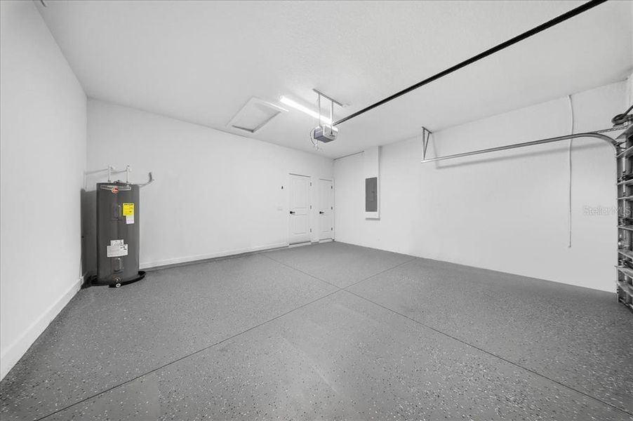 Spacious, unfurnished interior of a new home in , North Port (Image 15). Spacious, unfurnished interior of a new home in , North Port (Image 15).