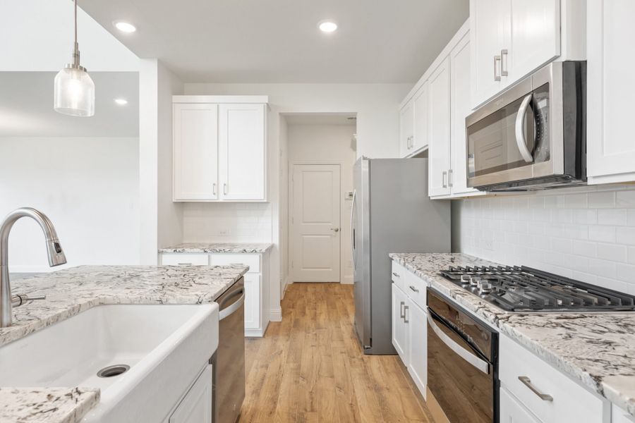 Furnished interior view inside a new home in Walden Pond, Forney (Image 10).