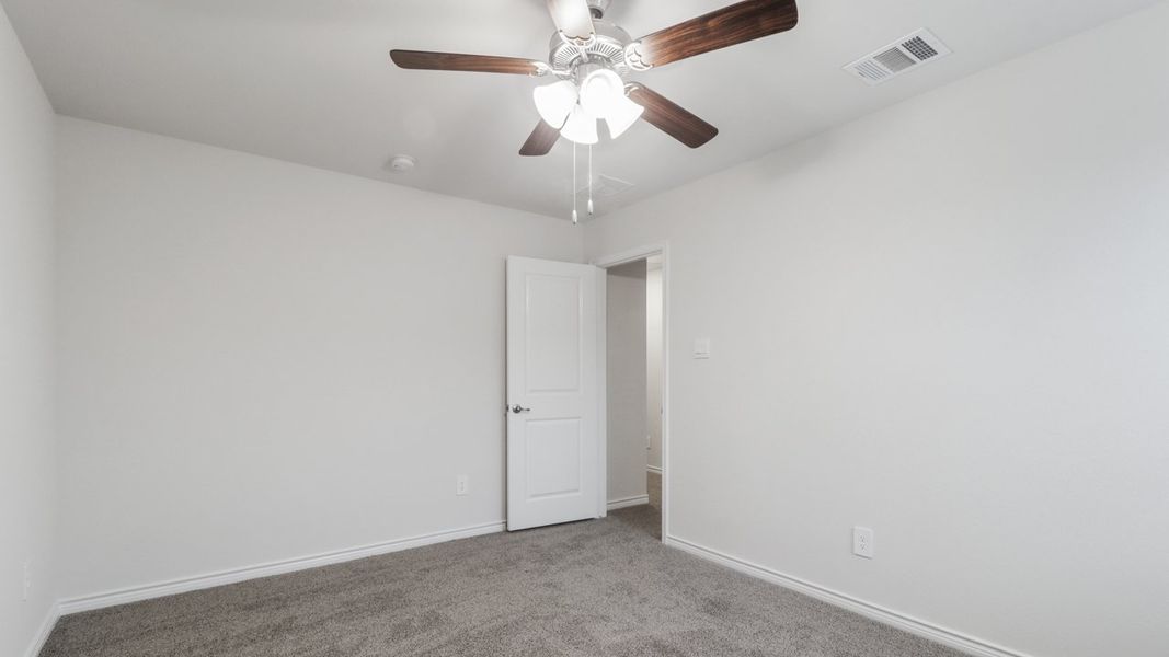 Spacious, unfurnished interior of a new home in Madera, Royse City (Image 13).