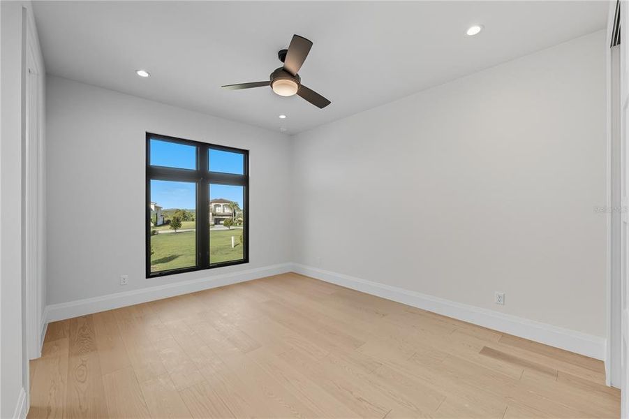 Spacious, unfurnished interior of a new home in , Montverde (Image 20).