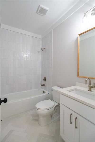 Furnished interior view inside a new home in , Atlanta (Image 12).