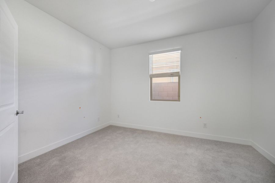 Spacious, unfurnished interior of a new home in Artisan at Asante, Surprise (Image 34). Spacious, unfurnished interior of a new home in Artisan at Asante, Surprise (Image 34).