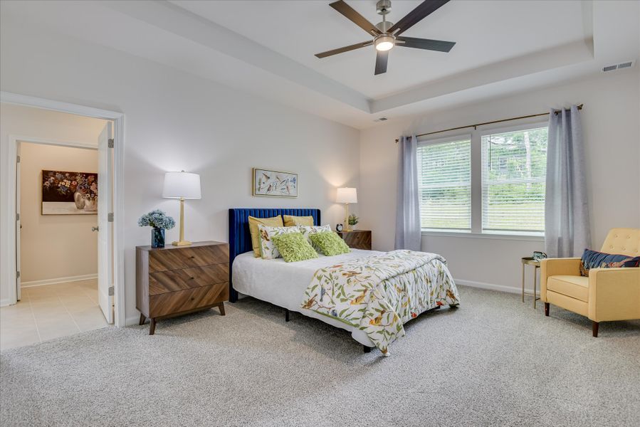 Representative furnished interior of a home built from the Reedy by Veranda Homes in Hitchcock Preserve 60', Aiken (Image 15).