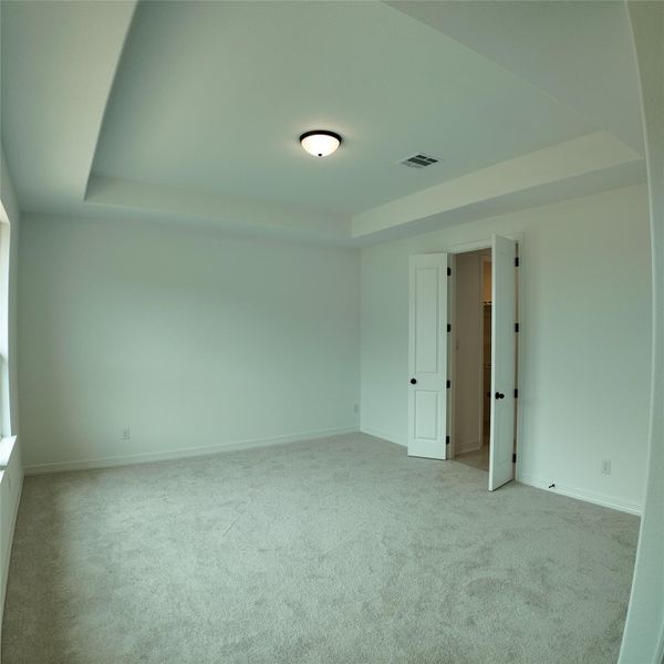 Spacious, unfurnished interior of a new home in Wildrye, Waller (Image 10).