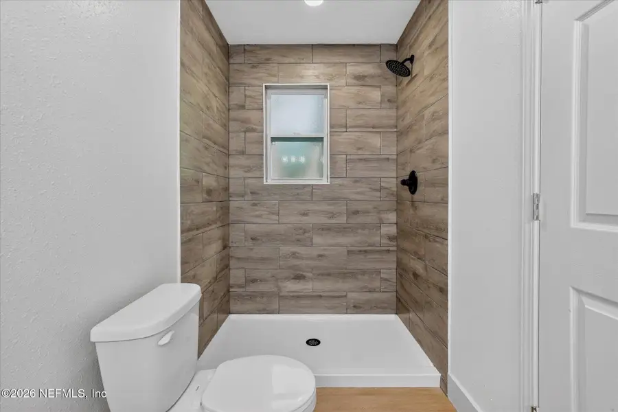 Furnished interior view inside a new home in , Jacksonville (Image 12).