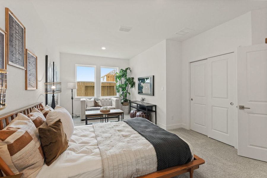 Extra Suite (*Photo not of actual home and used for illustration purposes only.)