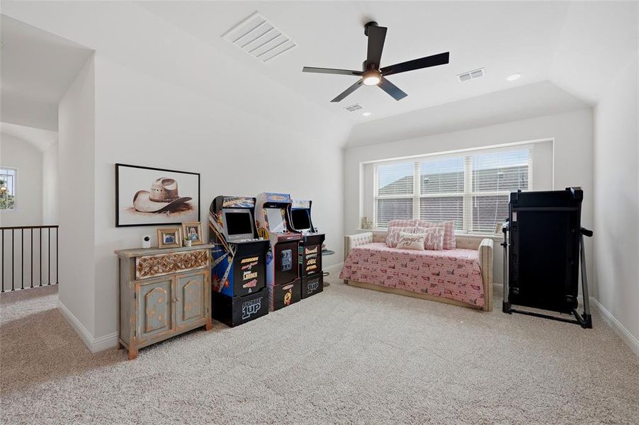 Furnished interior view inside a new home in , Whitesboro (Image 11).