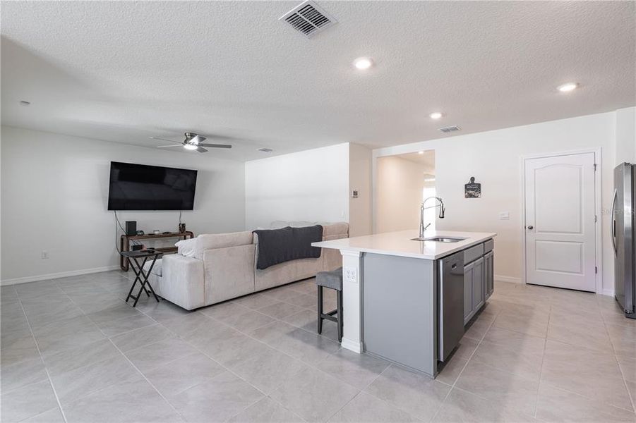 Furnished interior view inside a new home in Magnolia Pointe, Umatilla (Image 18).