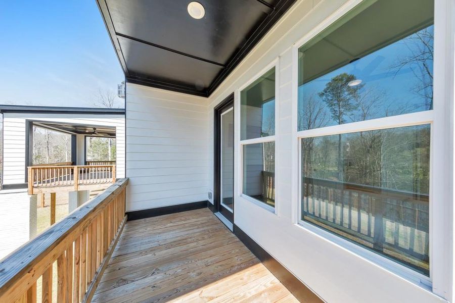 Exterior details and patio area of a home in , Woodstock (Image 3).