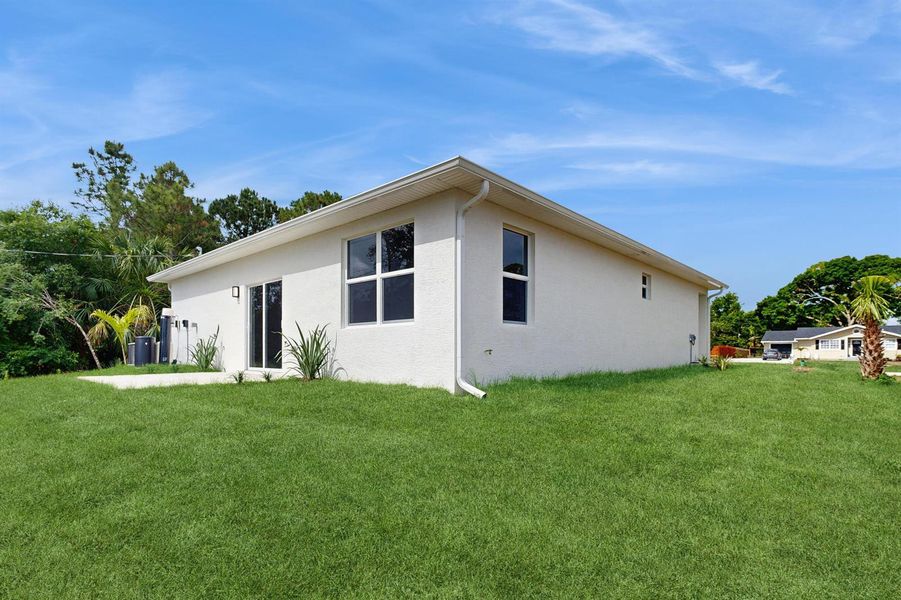 8050-97th-Ct-Vero-Beach-FL-32967-0503202 8050-97th-Ct-Vero-Beach-FL-32967-0503202