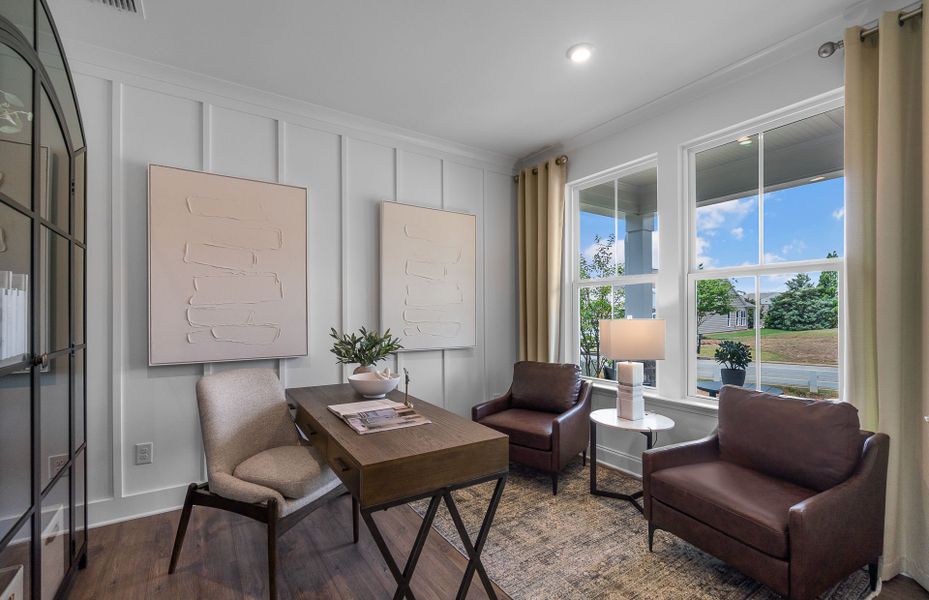 Furnished interior view inside a new home in Del Webb at Lake Oconee, Greensboro (Image 8). Furnished interior view inside a new home in Del Webb at Lake Oconee, Greensboro (Image 8).