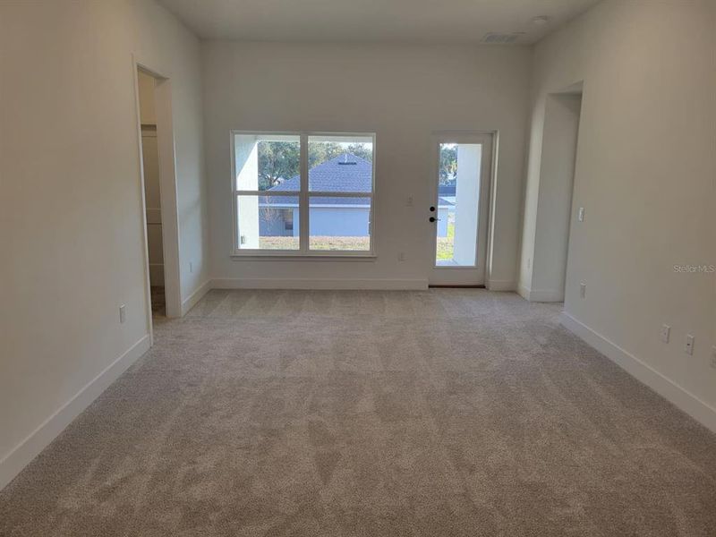 Spacious, unfurnished interior of a new home in Arbor Park, Leesburg (Image 13). Spacious, unfurnished interior of a new home in Arbor Park, Leesburg (Image 13).